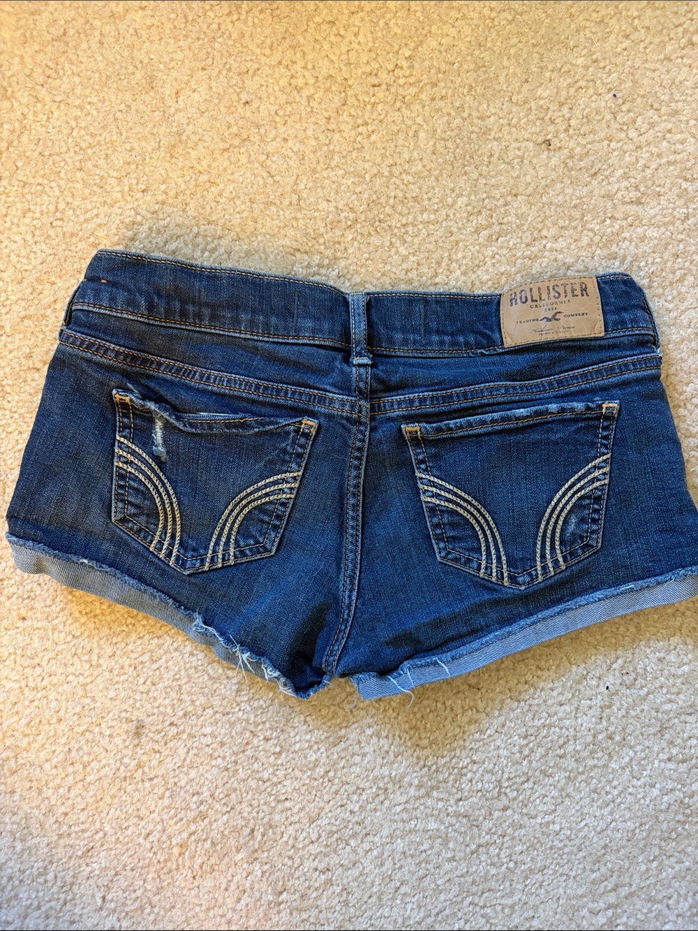 Hollister Women's Blue Distressed Denim Cutoff Shorts - Picture 2 of 6